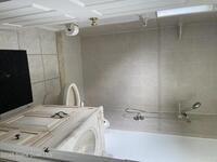 399 Epping Court