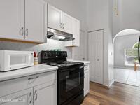 1367 Wing Road
