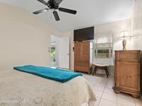 1367 Wing Road