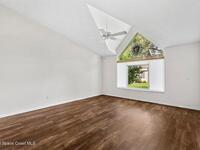 822 Oakwood Drive