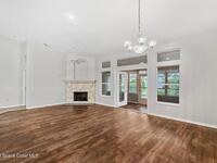 822 Oakwood Drive