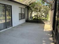 7186 Hammock Lakes Drive