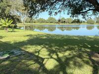 7186 Hammock Lakes Drive