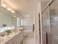 2436 Addington Circle