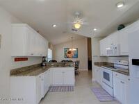 2436 Addington Circle