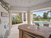 142 Lansing Island Drive