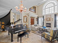 142 Lansing Island Drive