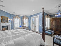 142 Lansing Island Drive