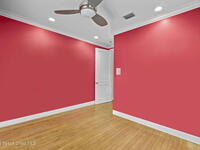 142 Lansing Island Drive