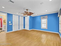 142 Lansing Island Drive