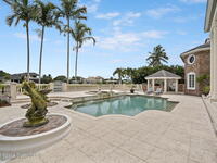142 Lansing Island Drive