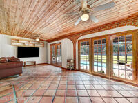 1829 Laurel Oak Drive