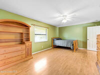 1829 Laurel Oak Drive