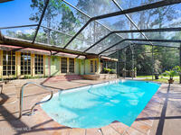 1829 Laurel Oak Drive