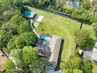 1829 Laurel Oak Drive