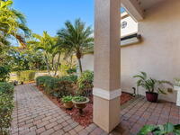 1811 Admiralty Boulevard