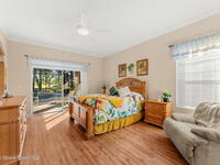 1811 Admiralty Boulevard