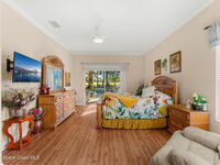 1811 Admiralty Boulevard