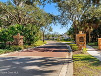 1811 Admiralty Boulevard