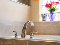 1811 Admiralty Boulevard