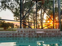 1811 Admiralty Boulevard