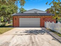 517 N River Oaks Drive