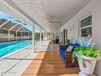 517 N River Oaks Drive