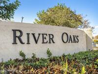 517 N River Oaks Drive