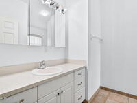 934 Pine Creek Circle