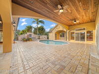 1855 Plantation Circle