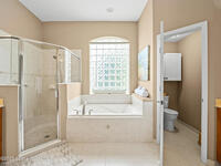 1990 Admiralty Boulevard