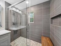 5685 Lake Washington Road