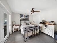 5685 Lake Washington Road