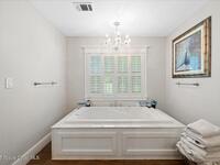 5685 Lake Washington Road