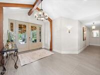 5685 Lake Washington Road