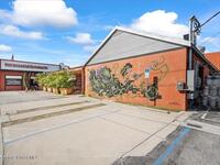 5685 Lake Washington Road