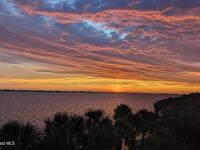 3220 River Villa Way Unit #135