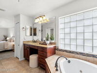 3146 N Tropical Trail