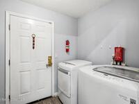 4575 Curtis Boulevard