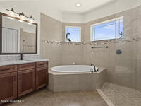 942 Casa Dolce Casa Circle