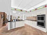 1790 Bayshore Drive
