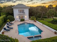 680 Ocean Road