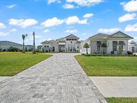 3769 Lake Adelaide Place