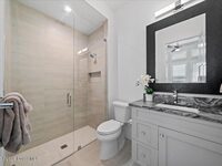 3769 Lake Adelaide Place