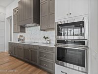 3769 Lake Adelaide Place