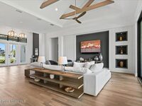 3769 Lake Adelaide Place