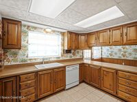 945 Bluegrass Lane