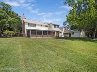 945 Bluegrass Lane