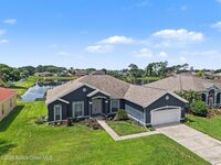 423 Stonehenge Circle