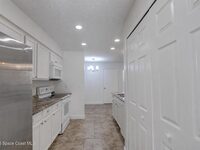 283 E Towne Place